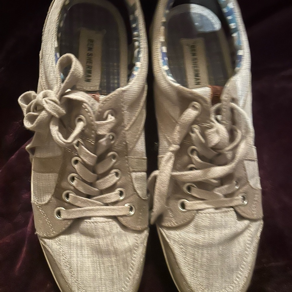 Ben Sherman Beige Canvas Sneakers - Barely worn 8.5 men’s run big